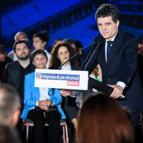 PSD și AUR îl critică dur pe Nicușor Dan pentru susținerea unui candidat USR