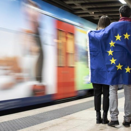 Comisia Europeană oferă 40.000 de permise de călătorie prin programa DiscoverEU