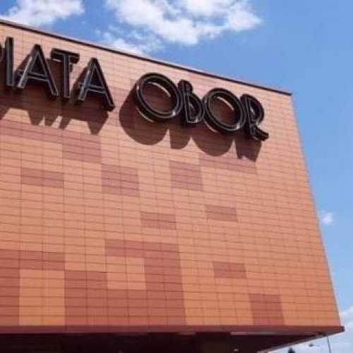 În Piața Obor coexistă tradiția românească cu afacerile asiatice