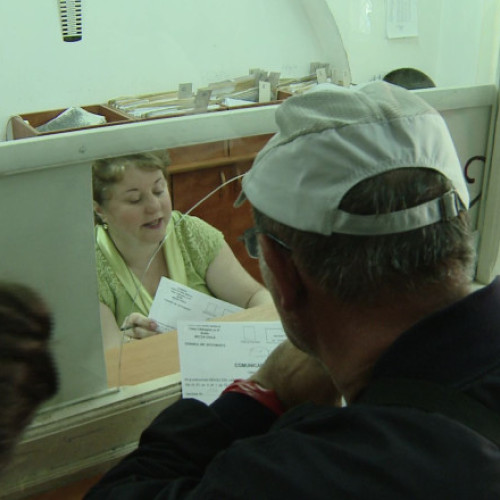 Guvernul propune lege pentru penalizarea comportamentului agresiv față de angajații statului