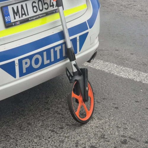 O șoferiță rănită într-un accident la Alba Iulia pe strada Alexandru Ioan Cuza