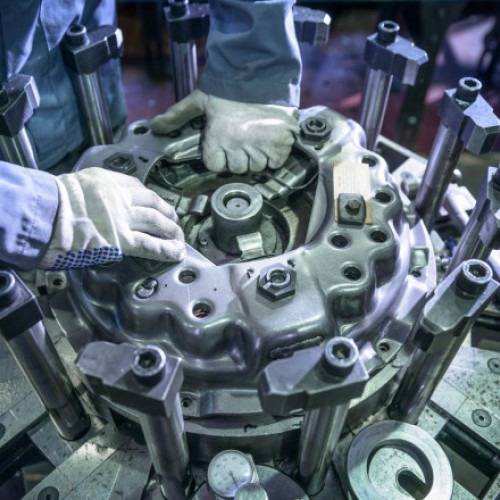 Prețurile din industrie au urcat cu 6,1% în septembrie 2025 comparativ cu 2024