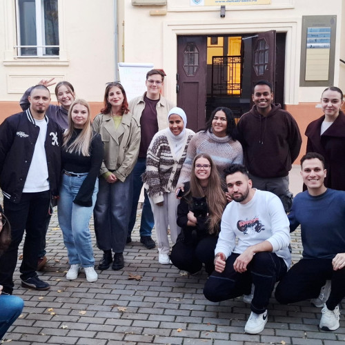 Peste 600 de studenți Erasmus+ se reunesc la Râșnov în cadrul Erasmus Generation Summit