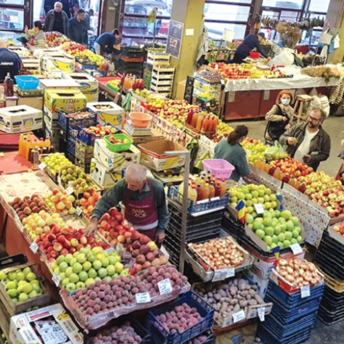 România importă majoritatea legumelor; prețuri în creștere în piețe