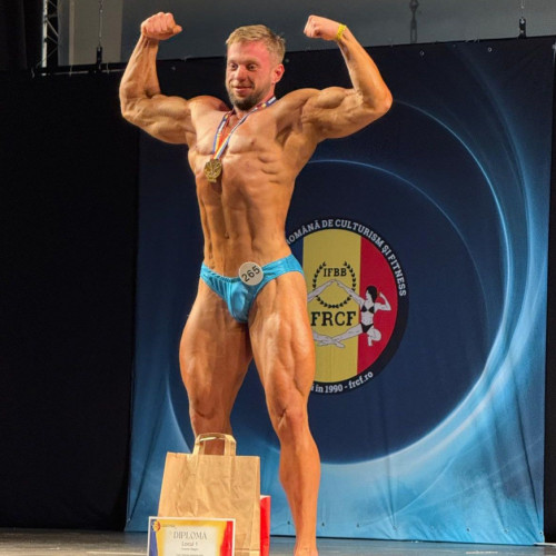 Cosmin Silaghi revine în competiții și cucerește două medalii de aur la culturism