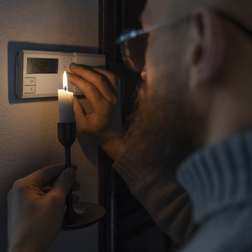 Reguli noi pentru serviciul de flexibilitate a consumului în piața de energie electrică