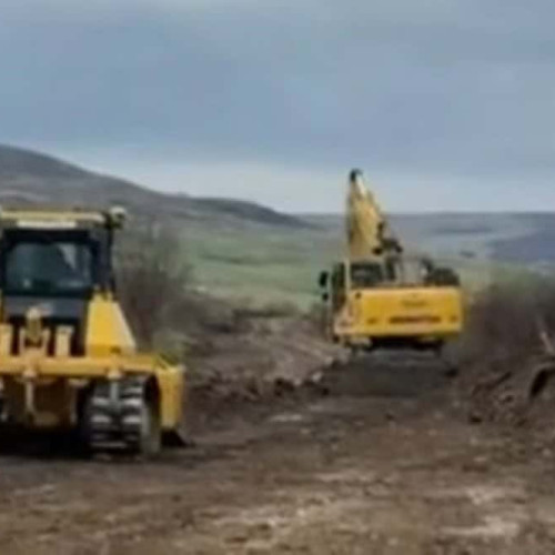 Au început lucrările pentru drumul comunal dintre Tiur și Crăciunelu de Jos