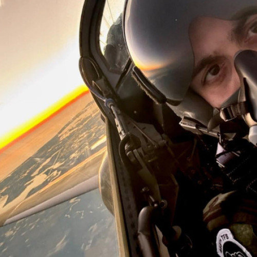 Locotenentul Claudiu Fusaru, cel mai tânăr instructor de zbor NATO din SUA