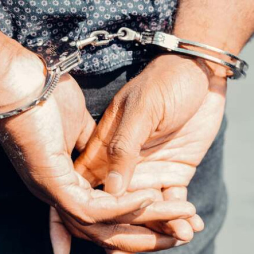 Dosar penal pentru bărbat care ar fi lovit două minore la Școala Generală 2 Lugoj