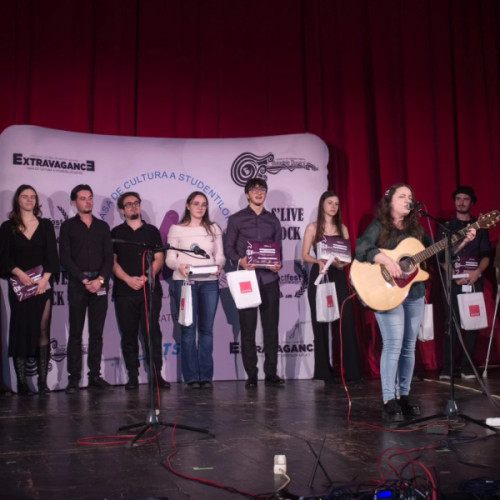 Studenții ieșeni domină Festivalul Național Studențesc de Muzică Folk Baladele Dunării