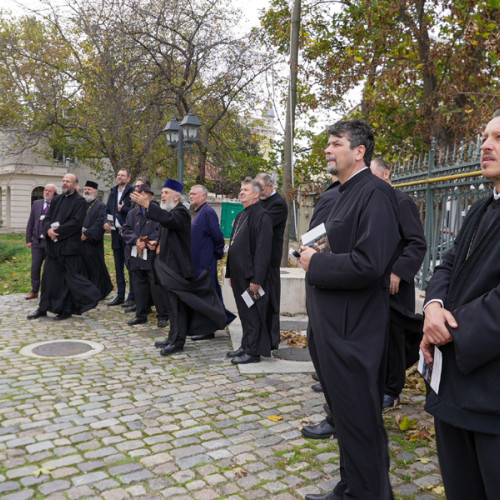 Decanii teologiei din Patriarhia Română, vizită și sesiune la Brăila