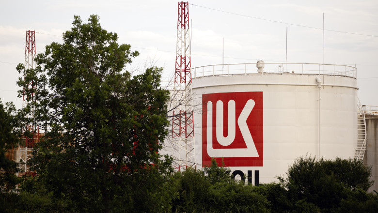 Bulgaria pregătește preluarea controlului asupra rafinăriei Lukoil din Burgas