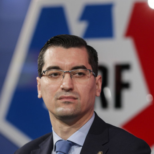 Peste 500.000 de copii joacă fotbal organizat în România, afirmă președintele FRF