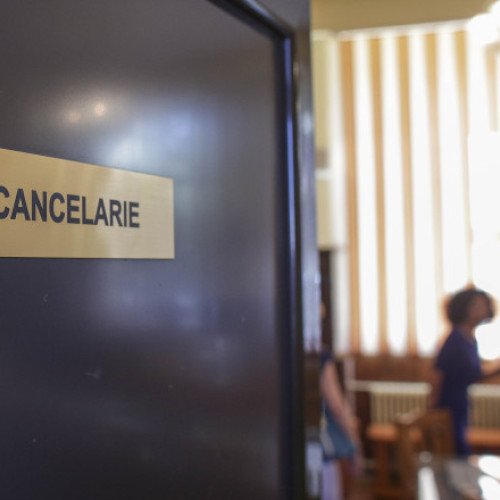 Primele de carieră pentru profesori ar putea fi plătite din ianuarie 2026