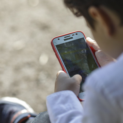 Danemarca va interzice accesul copiilor sub 15 ani la rețelele de socializare