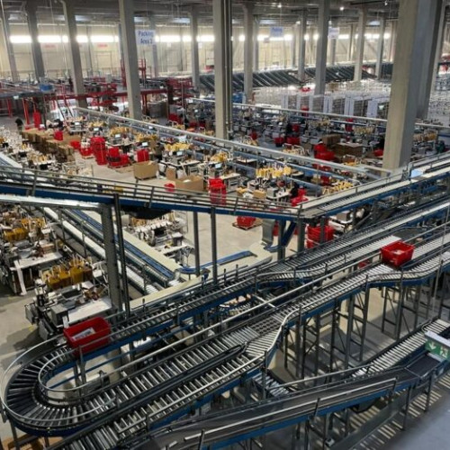 EMAG aprobă rapid credite pentru cumpărături în rate la Black Friday