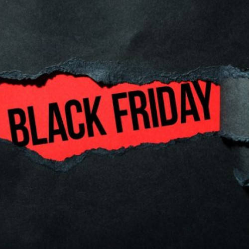Numărul joburilor disponibile în România crește cu 10% înainte de sezonul Black Friday și Crăciun
