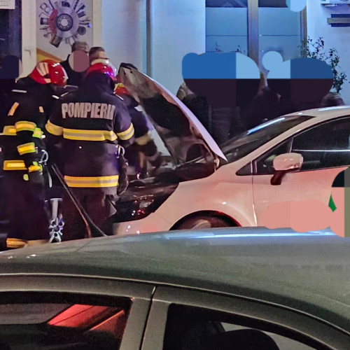 Patru persoane rănite în două accidente rutiere produse la două minute distanță în Botoșani