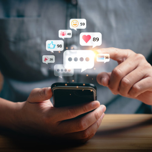 Fenomenul „Six seven” evidențiază presiunea trendurilor online asupra adolescenților