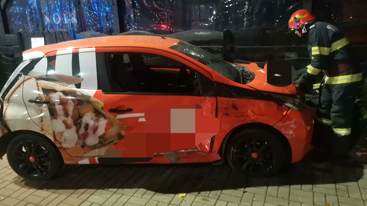 Trei răniți într-un accident la intersecția Mihai Eminescu cu Nicolae Iorga din Botoșani