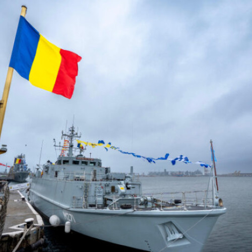 Nava de deminare M 271 întărește securitatea Mării Negre a României