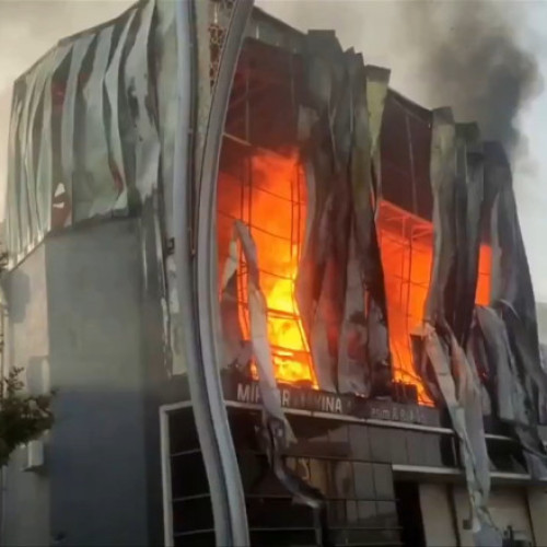 Incendiu mortal la un depozit de parfumuri în provincia Kocaeli, șase morți