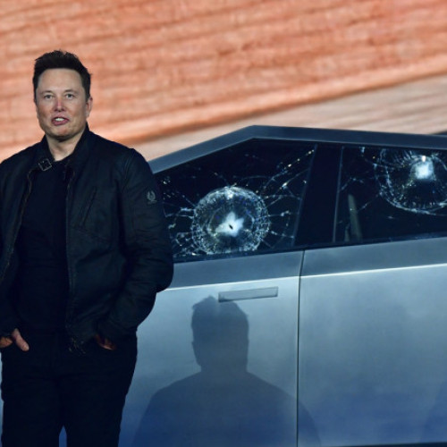 Tesla pierde doi manageri de top în plină expansiune