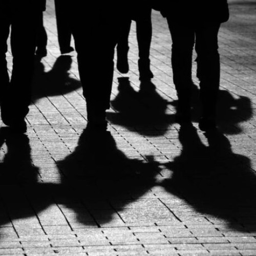 Tinerii preferă AUR și SENS, seniorii aleg PSD și AUR, arată sondajul INSCOP