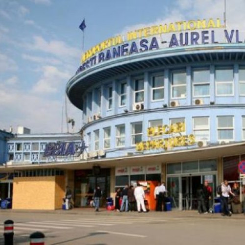 Luminile de evacuare s-au aprins la aterizarea unui avion, dar operațiunea a fost finalizată cu succes