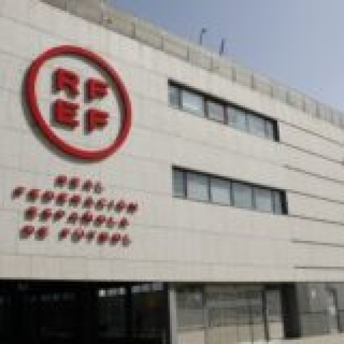 Începe postul Crăciunului, chemat la rugăciune și înfrânare înainte de sărbătoare