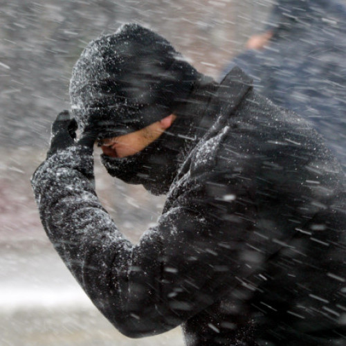 Primele ninsori în zonele joase ar putea apărea în noiembrie, anunță ANM