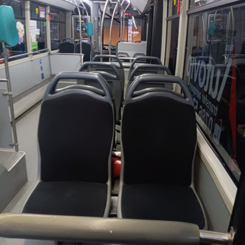 Transurb schimbă tapițeria scaunelor deteriorate din mijloacele de transport