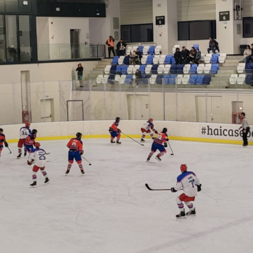 CS Municipal Galați întâlnește Corona Brașov în campionatul național de hochei