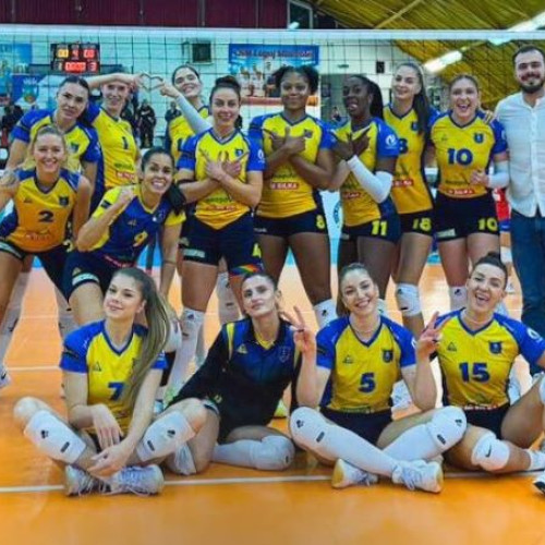 Corona Brașov domină echipa ideală a etapei a 4-a în Divizia A1 la volei feminin