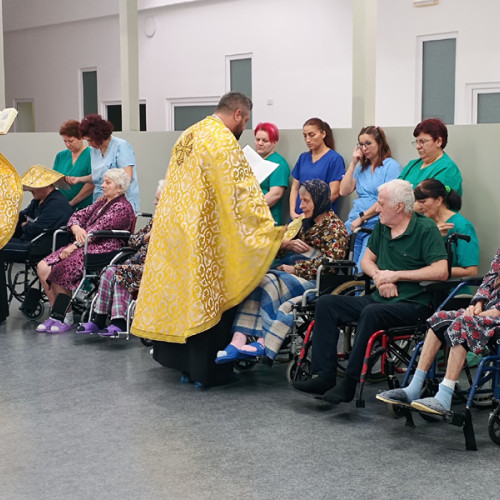 Taina Sfântului Maslu oficiată la Spitalul Veneția Medical din Brăila