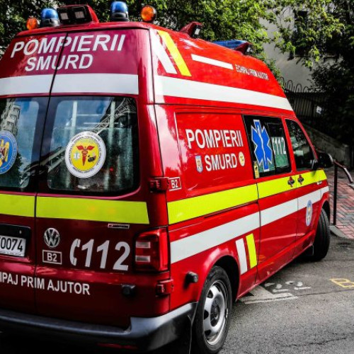 Elevă din Otopeni transportată de urgență la spital după ce a consumat mai multe comprimate