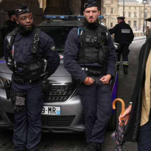 Dezinformări în urma jafului de la Muzeul Luvru demontate de autorități