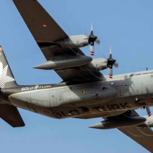 Prăbușirea unui avion militar C-130 în estul Georgiei a provocat moartea a 20 de militari