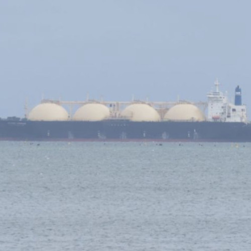 Reducerile la petrolul rusesc cresc brusc în urma sancțiunilor SUA pentru Rosneft și Lukoil