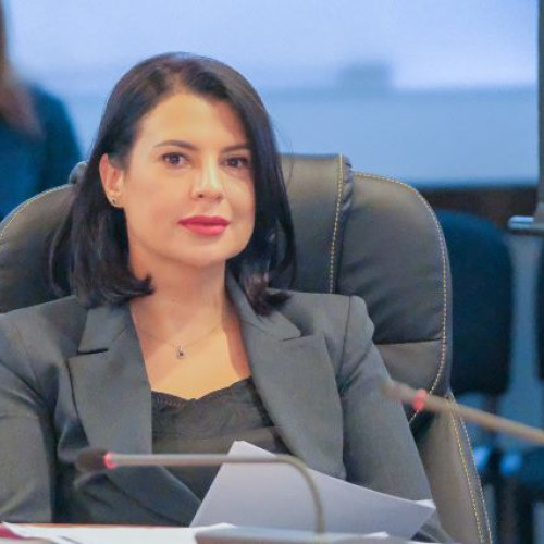 Consilier PSD Brașov susține distribuirea gratuită a produselor de igienă pentru eleve