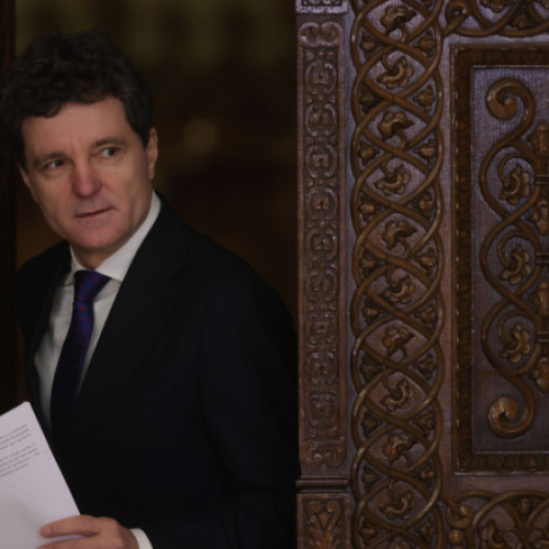 Nicuşor Dan contestă AEP după rambursarea parţială a finanţării din campanie