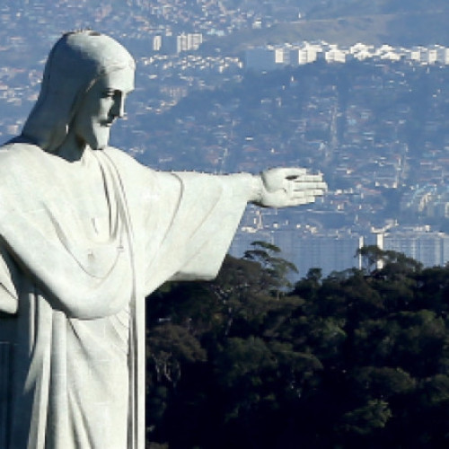 Vaticanul respinge aparițiile lui Iisus din orașul Dozule, Franța