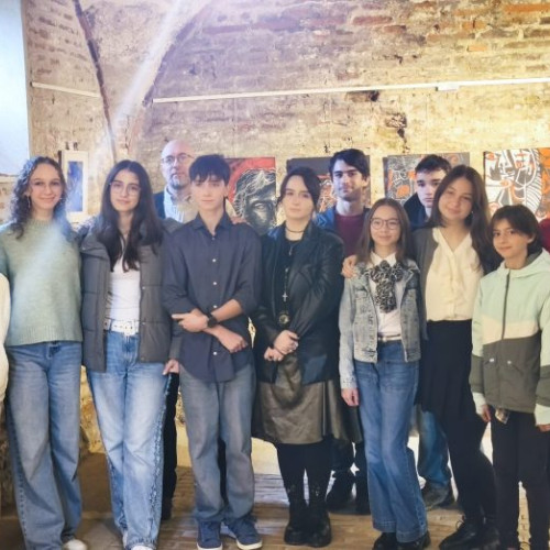 Expoziția „Exerciții de libertate” provoacă la introspecție și redescoperire de sine