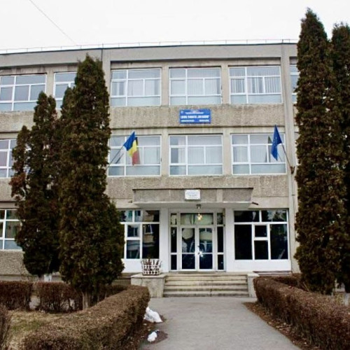 Concurs pentru postul de secretar șef la Liceul „Ion Barbu” din Pitești