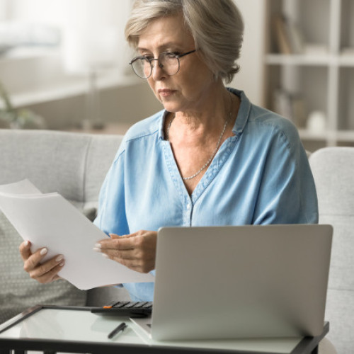 Pensionarea anticipată fără penalizări pentru românii în condiții speciale de muncă