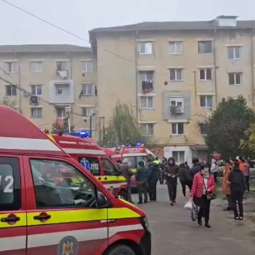 Două persoane cu arsuri, evaluate la Spitalul Județean Slatina după explozie