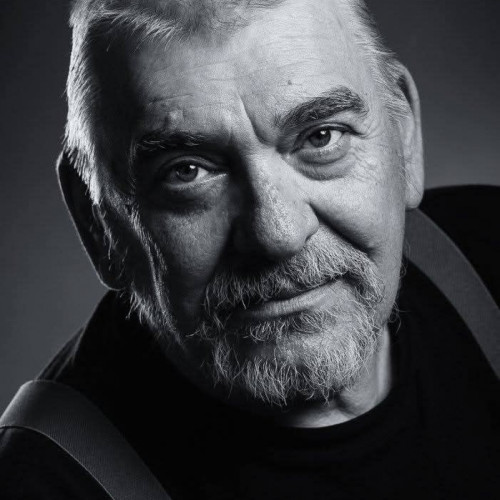 A murit actorul Mihai Dinvale, fost director al Teatrului Mic