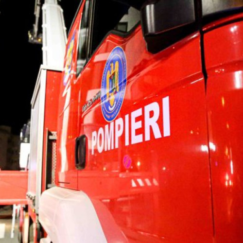 Evacuare a locatarilor unui bloc din Capitală din cauza unei țevi de gaz avariate