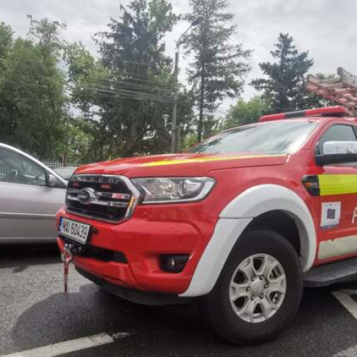 Incendiu la acoperișul unui hotel din Timișoara, intervenție rapidă a pompierilor