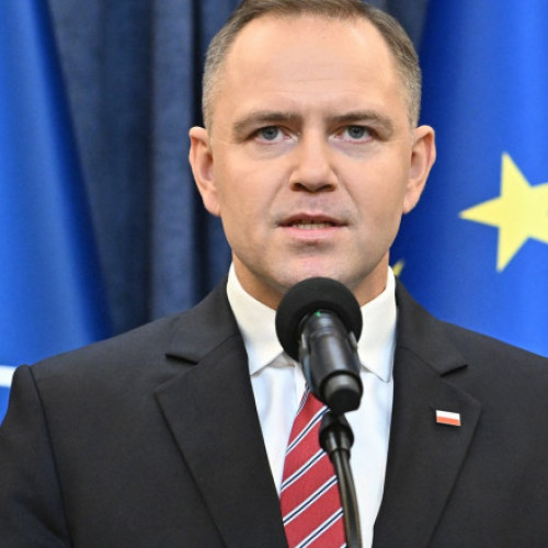 Președintele polonez cere interzicerea Partidului Comunist pentru promovare de metode totalitare